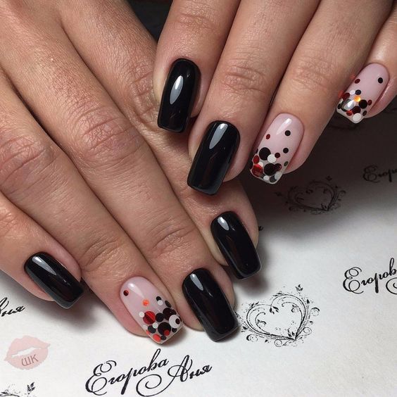 Bright dots on the nails